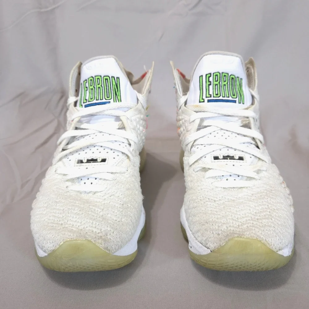 Nike LeBron 17 Air Command Force Men 7.5 Women 9 White Shoes Sneakers BQ3177-100